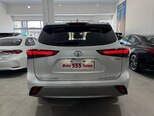 Toyota Highlander-5