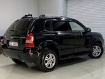 Hyundai Tucson-13