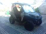 Can-Am Commander-2