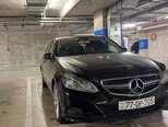 Mercedes E 220-4