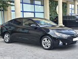Hyundai Elantra-4