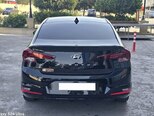 Hyundai Elantra-8