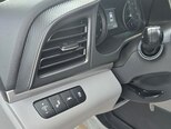 Hyundai Elantra-15