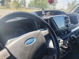 Ford Transit-9