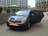 Toyota Prius-2