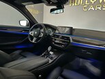 BMW 530e-14