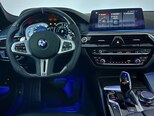 BMW 530e-15