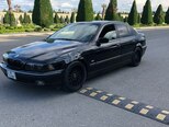 BMW 528-9
