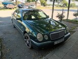 Mercedes E 230-5
