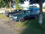 Mercedes E 230-7