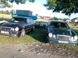 Mercedes E 230-4