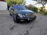 Mercedes E 220-1