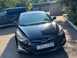Hyundai Elantra-2