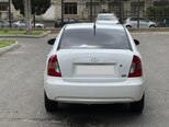 Hyundai Accent-9