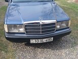 Mercedes 190-1