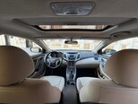 Hyundai Elantra-18