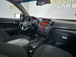 Kia Sorento-9