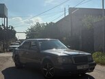 Mercedes 220 E-3