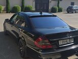 Mercedes E 300-2