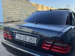 Mercedes E 240-12