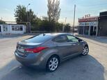 Hyundai Elantra-5