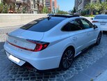Hyundai Sonata-6