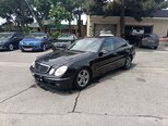 Mercedes E 320-1