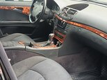 Mercedes E 320-8