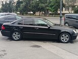 Mercedes E 320-11