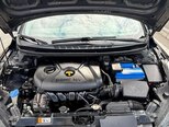 Hyundai Elantra-9