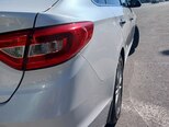 Hyundai Sonata-11