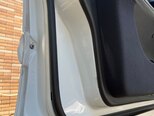 Mercedes E 320-13