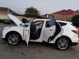 Hyundai Santa Fe-12