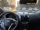 Hyundai Accent-9
