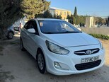 Hyundai Accent-2