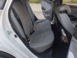 Hyundai Accent-10
