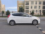 Hyundai Accent-9