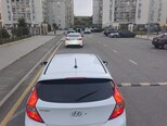 Hyundai Accent-12
