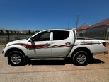 Mitsubishi L200-4
