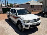 Mitsubishi L200-2