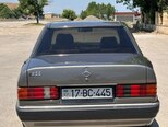 Mercedes 190-2
