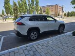 Toyota RAV4-7