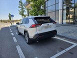 Toyota RAV4-11
