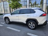 Toyota RAV4-12
