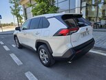 Toyota RAV4-13