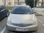 Toyota Prius-5