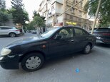Nissan Sunny-6