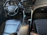 Hyundai Sonata-12