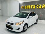 Hyundai Accent-4