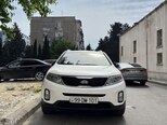 Kia Sorento-1